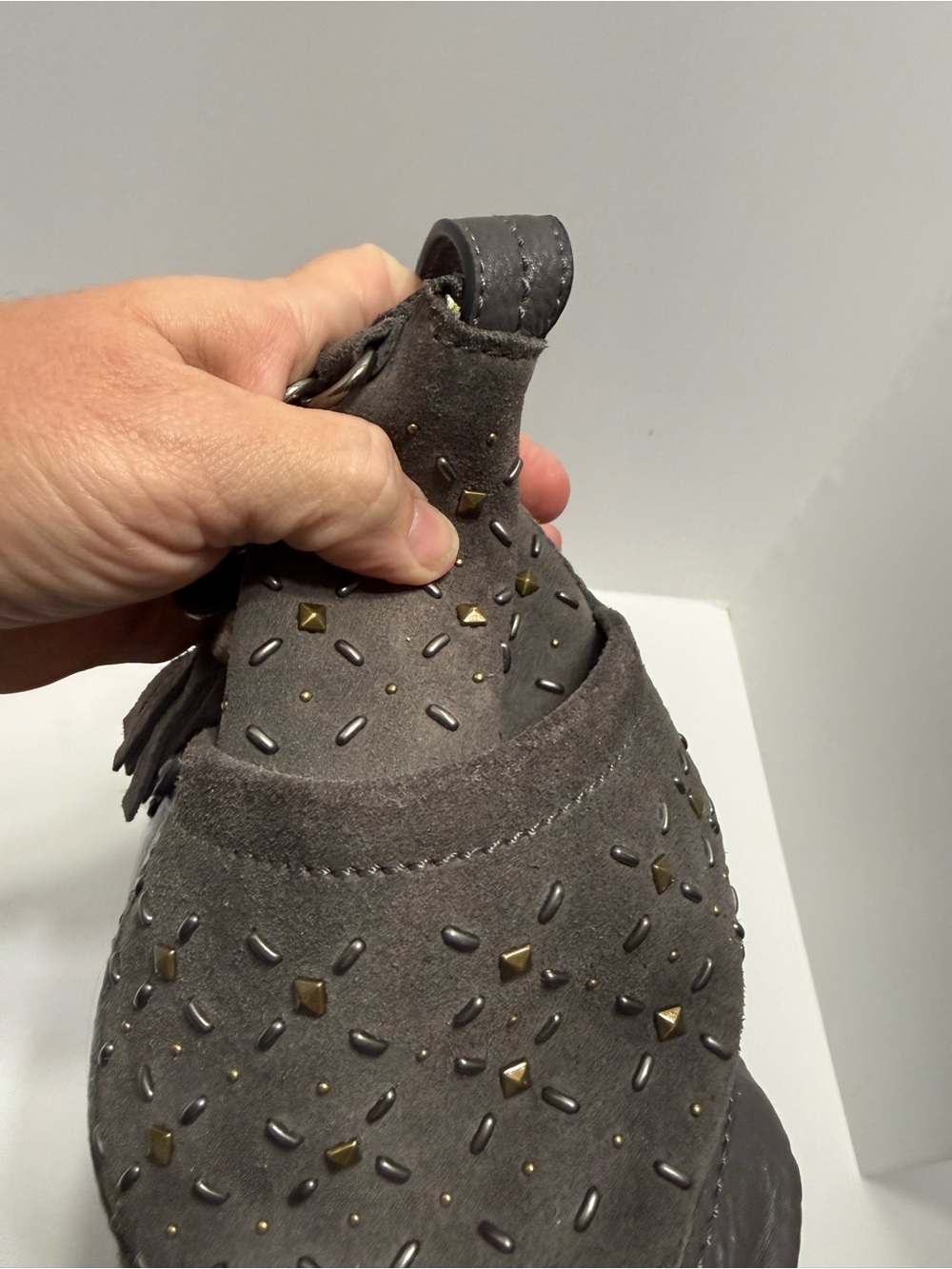 The Sak Gray, Leather, Studded, Hobo Shoulder Bag, Spacious Interior, Beautiful - Picture 3 of 12